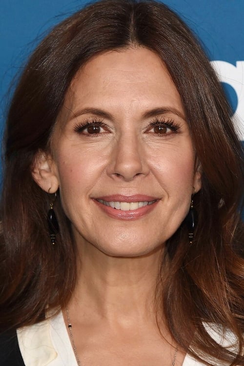 Jessica Hecht as Lisa in Eleanor the Great