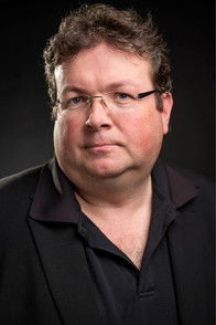 Roel Reiné - Directing Profile Photo