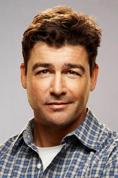 Kyle Chandler - Acting Profile Photo