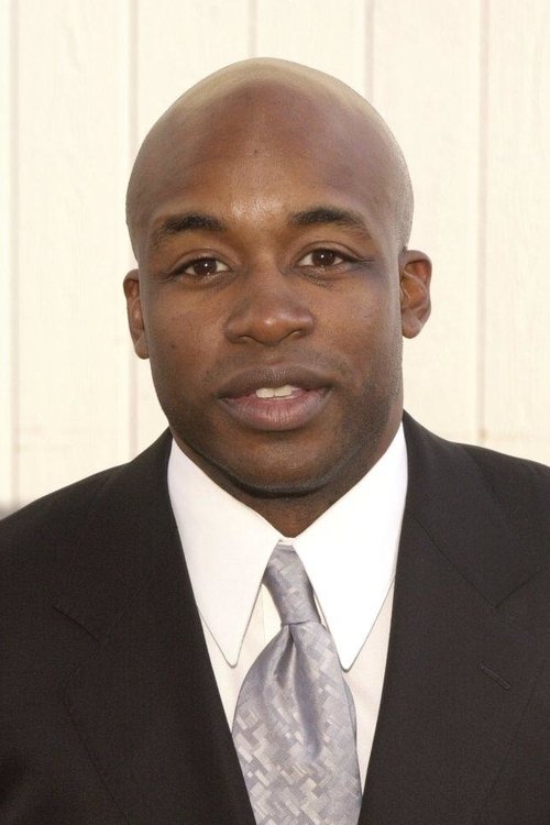 T.E. Russell - Acting Profile Photo