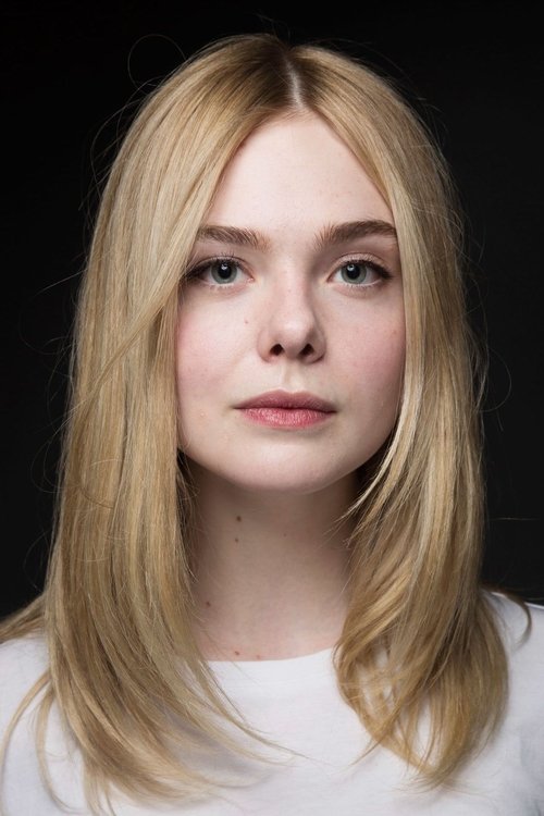 Elle Fanning - Acting Profile Photo