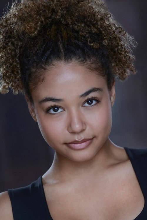 Millie Davis - Acting Profile Photo