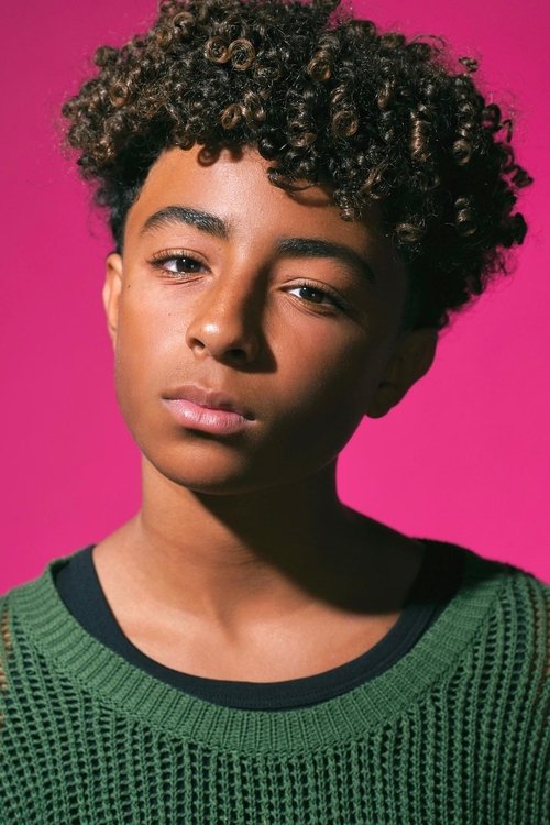 Micah Abbey - Acting Profile Photo