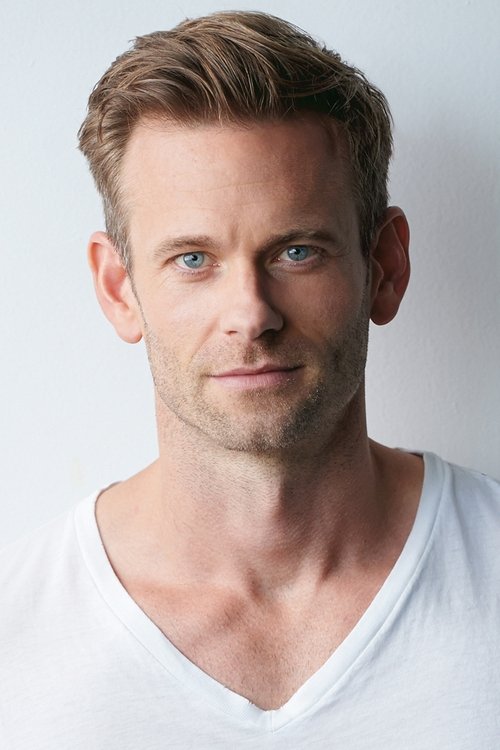 Eric Johnson - Acting Profile Photo