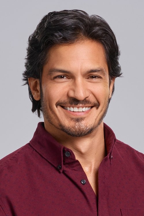 Nicholas Gonzalez - Acting Profile Photo