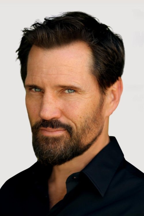 Langley Kirkwood - Acting Profile Photo