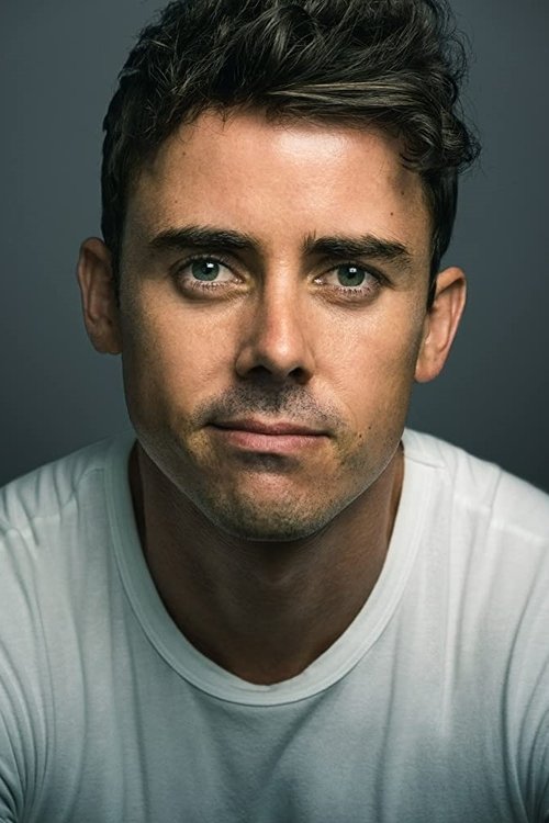 Julian Curtis - Acting Profile Photo