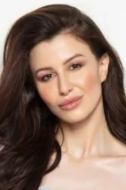 Giorgia Andriani as Dance Cameo in Martin