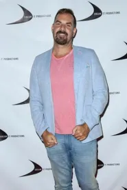 Julien Magnat - Director in Faces in the Crowd