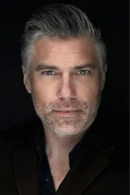 Anson Mount as Alex Rosen in Safe
