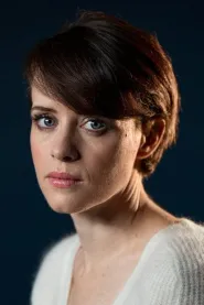 Claire Foy as Sawyer Valentini in Unsane