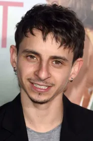 Moisés Arias as Reza in Samaritan