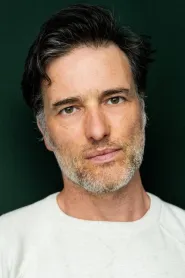 Ed Stoppard as Henryk Szpilman in The Pianist