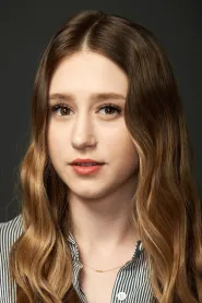 Taissa Farmiga as Sam in The Bling Ring