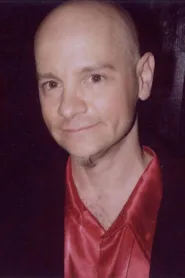 Todd Holoubek as Stuart Blumberg in The Ten