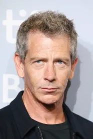 Ben Mendelsohn as Sheriff of Nottingham in Robin Hood