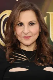 Kathy Najimy as Geri in The Wedding Planner