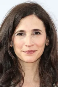 Michaela Watkins as Katherine in Paint