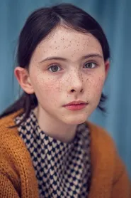 Bodhi Rae Breathnach as Jesse in Shelter