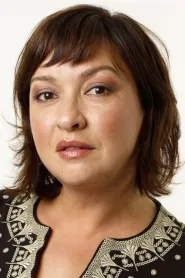 Elizabeth Peña as Mirabela in Sueno