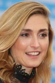 Julie Gayet as Anna in Abyss